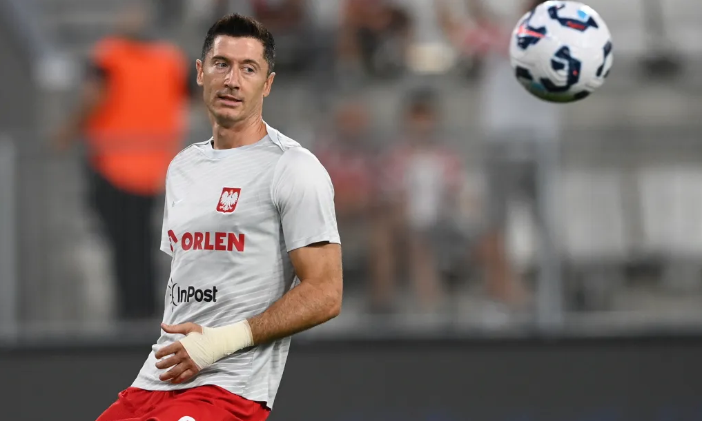 Robert Lewandowski w piłkarskiej kadrze na mecze towarzyskie z Ukrainą i Nigerią