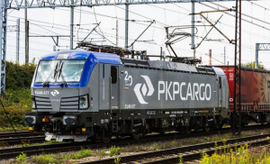 Sąd postanowił zawiesić postępowanie w sprawie tzw. decyzji węglowej na wniosek PKP Cargo w restrukturyzacji