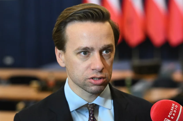 Bosak przypomina: Kredyt SAFE UE bez zgody prezydenta będzie sprzeczny z Konstytucją