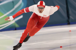 Polski olimpijczyk, łyżwiarz szybki Damian Żurek, wciąż czeka na wypłatę ok. 100 tys. zł nagrody od giełdy kryptowalut Zondacrypto, będącej sponsorem Polskiego Komitetu Olimpijskiego