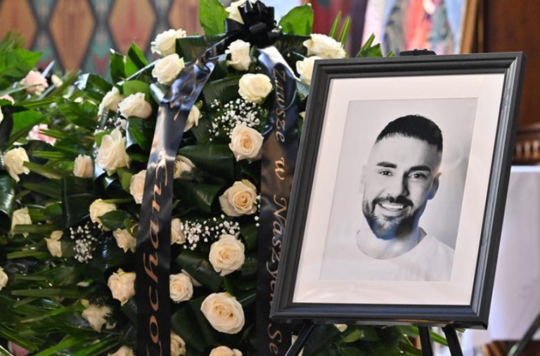 Łukasz Litewka spoczął w środę na cmentarzu parafialnym w Sosnowcu