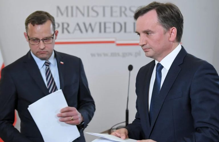 Co z Ziobrą i Romanowskim po ewentualnej przegranej Orbana?