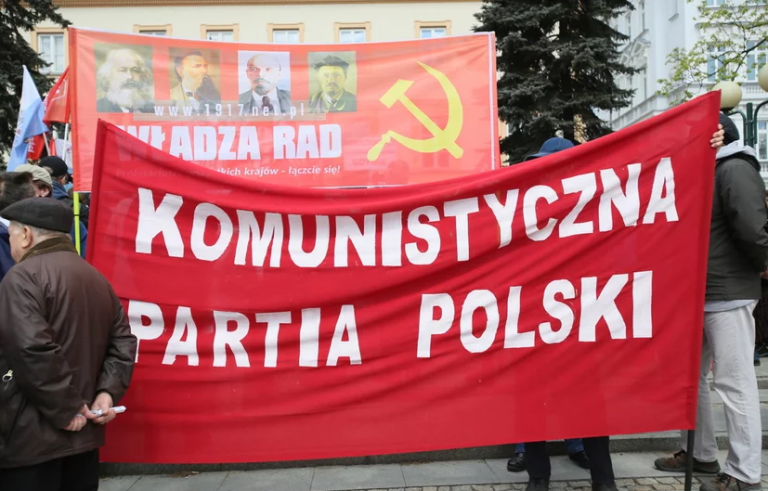 Komunistyczna Partia Polski wciąż działa. Co dalej?