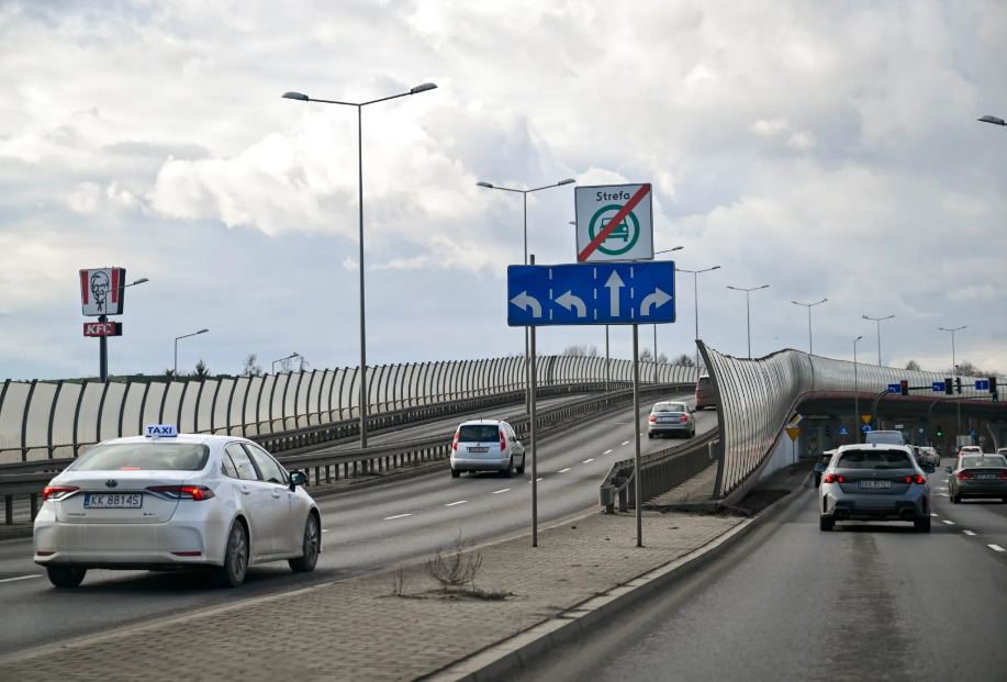 Kraków broni zasad strefy czystego transportu