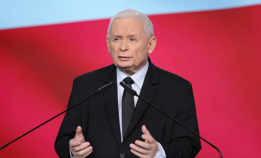 Jarosław Kaczyński zapowiedział, że odda ukraiński order