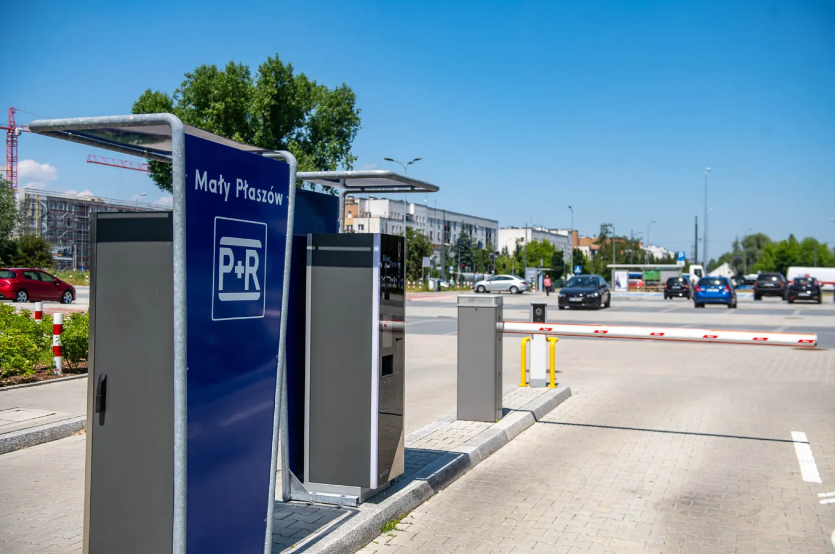 Najstarsze urządzenia na parkingach Park&Ride wkrótce przejdą do historii