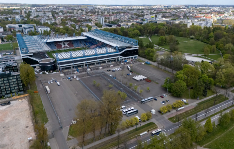Pierwszy przetarg na prowadzenie parkingu przy stadionie Wisły bez wybrania oferty